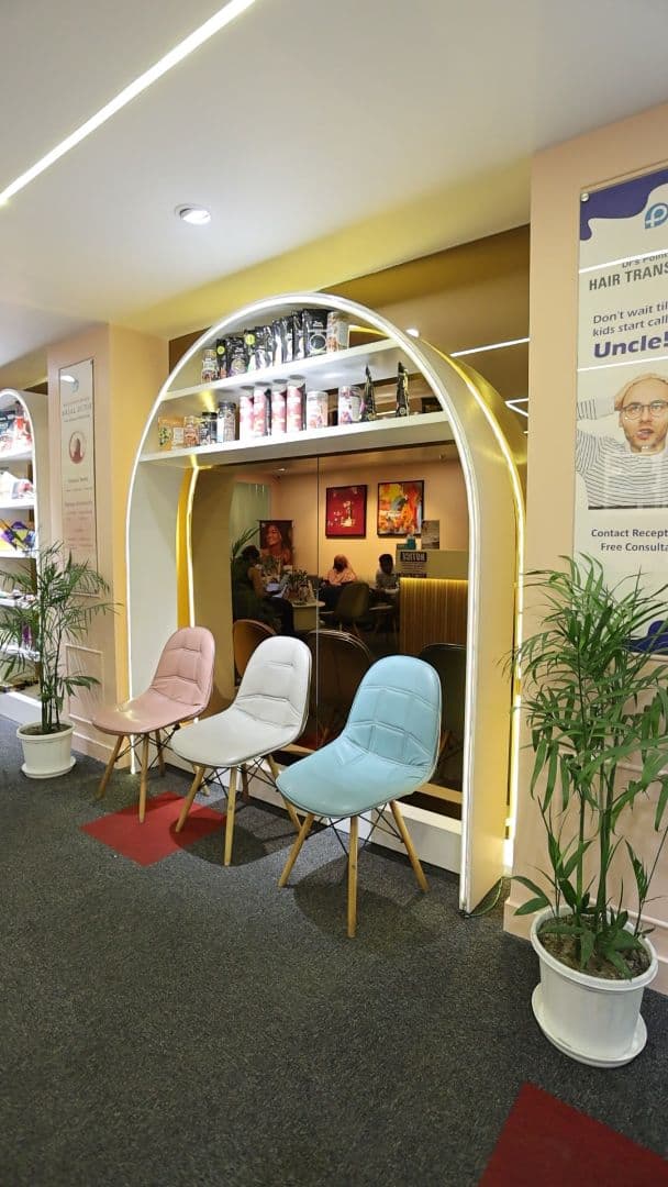 A comfortable waiting lounge designed for privacy and calm, right before your consultation begins.